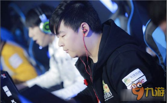 匿名来源向理查德·刘易斯透露了关于 Astralis 的更多细节；
